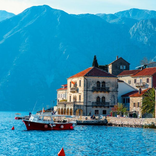 ЧЕРНОГОРИЯ ( Montenegro)